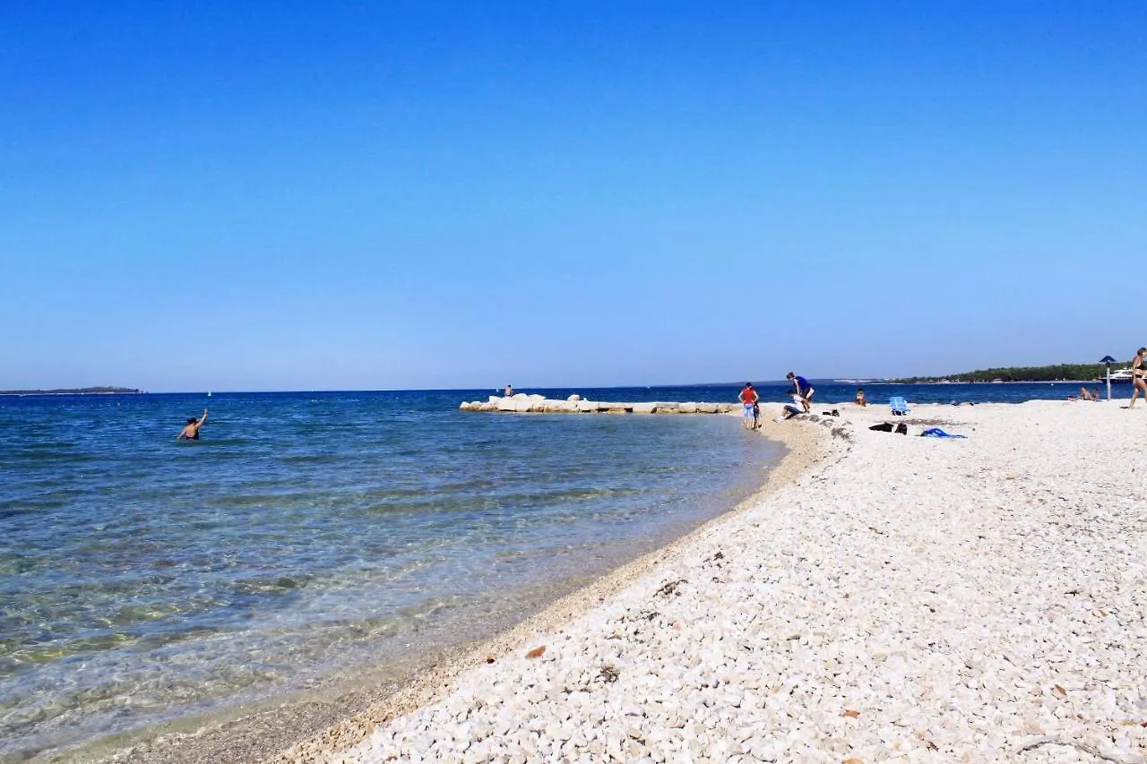 Apartments With Wifi Fazana - 12862 0*,  Croatia